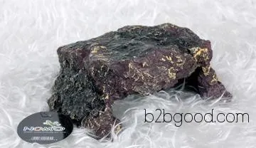Crawling supplies: land turtles, chameleons, lizards, hiding holes, natural resin, reptile caves