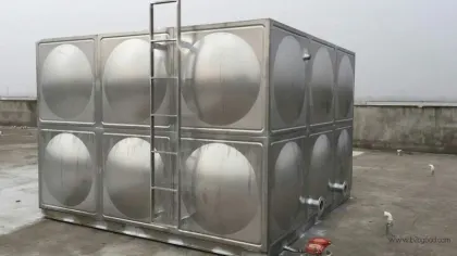 Stainless steel water storage tank