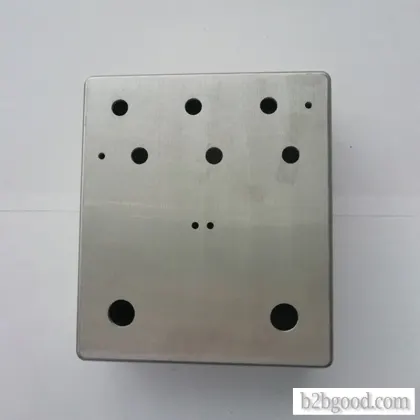 Aluminum alloy accessory case for guitar electronics