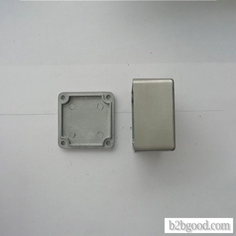 Aluminum alloy accessory case for guitar electronics