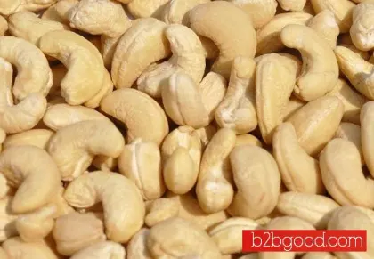 Cashew nuts and kernels