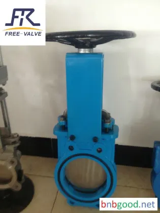 Bi-directional knife gate valve