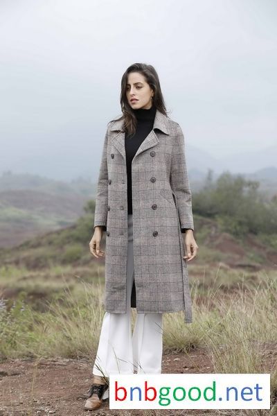 Four-row buckle, slender, overcoat