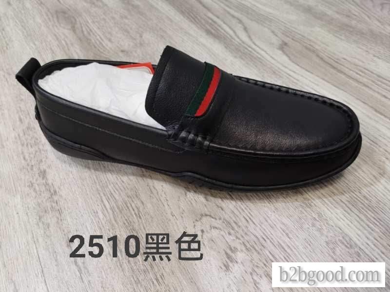 The top layer of men's casual leather shoes is cowhide, which is made by hand and stitched by h