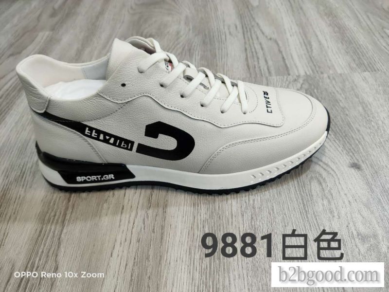The top layer of male casual leather shoes is cowhide, made by hand