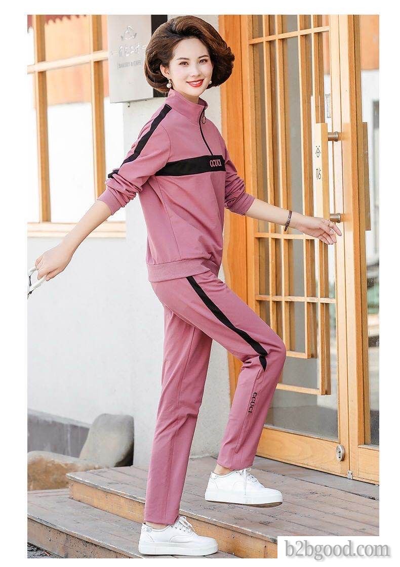 Middle-aged mother sports style hoodie western-style two-piece set