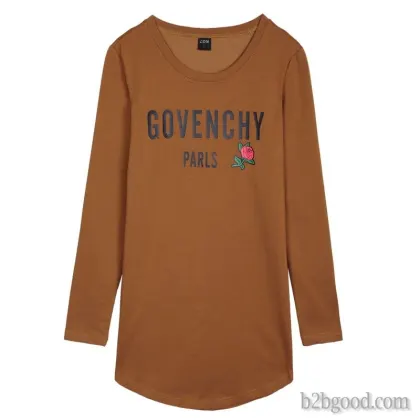 Women's mid-length T-shirts can be worn in autumn and winter