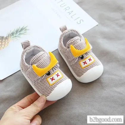 Spring and Autumn Embroidered mesh shoes for boys and girls, 1-3 years old, New Velcro shoes for boy