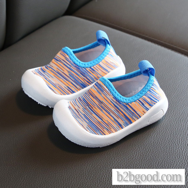 Soft-soled non-slip kids shoes, breathable boys and girls shoes, anti-collision shoes