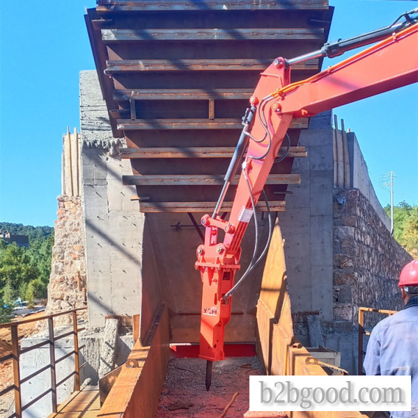 Yuanzhengxing Fixed Hydraulic Crusher Crushing Large Rocks to Eliminate Blockage