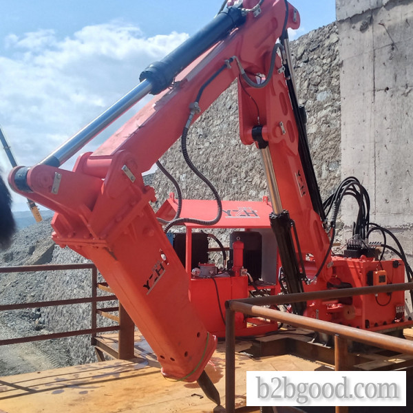 Pedestal Bom Rock Breaker System ломает булдеры в Jaw Crusher