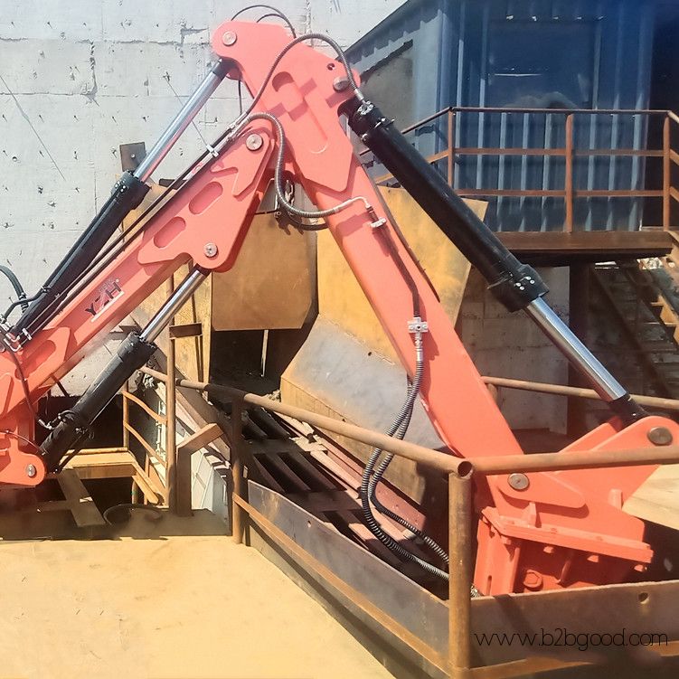 Pedestal Boom Rock Breaker System Breaks Boulders At Jaw Crusher