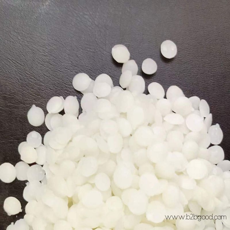 White yellow beeswax used for cosmetic