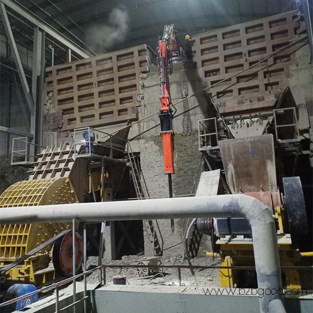 YZH Pedestal Booms
